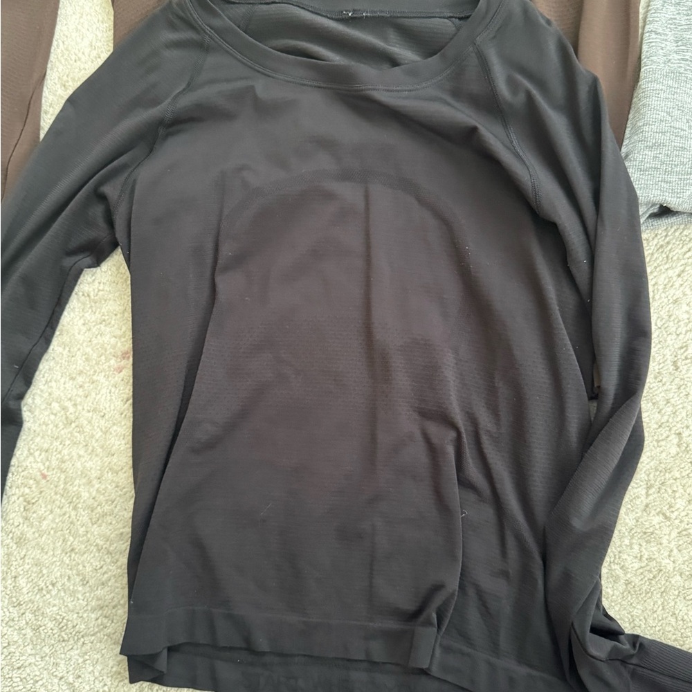 Women's Black Long Sleeve Top